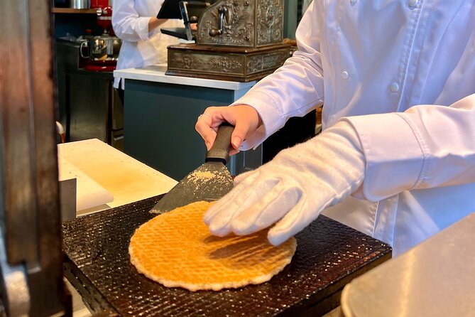 10 Tastes of Amsterdam: Food Tour by UNESCO Canals and Jordaan - Brown bar, Spui market fishmonger, and that 15th-century surprise