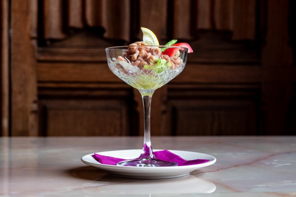 Amsterdam: 3-Course Meal in Historic 1st Class Waiting Rooms - Quick hits before you go