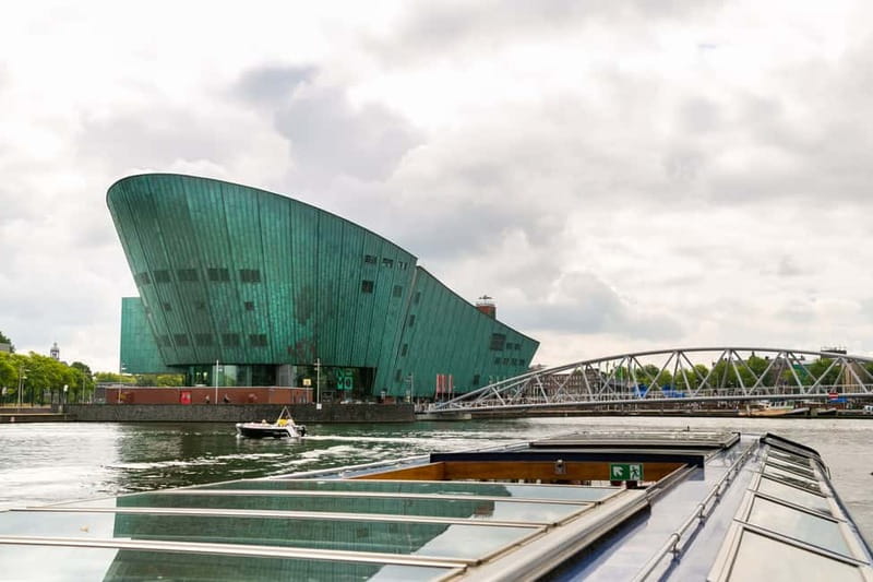 Amsterdam: 75 Minute City Canal Cruise with Audio Guide - Who this canal cruise fits best