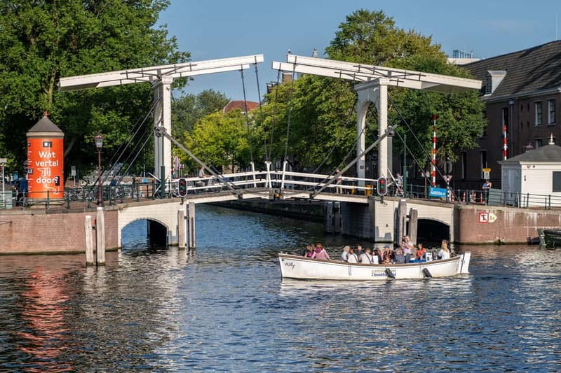 Amsterdam: 75 minute Open Boat Canal Cruise with Live Guide - Who This Cruise Fits Best