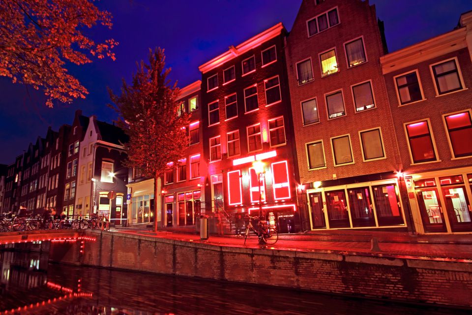 Amsterdam: After Dark Red Light District Tour - Key things to know before you go