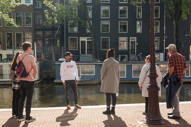 Amsterdam: Anne Frank and Jewish Quarter Walking Tour (TOP RATED) - A small-group walk through the Jewish Quarter’s WWII landmarks