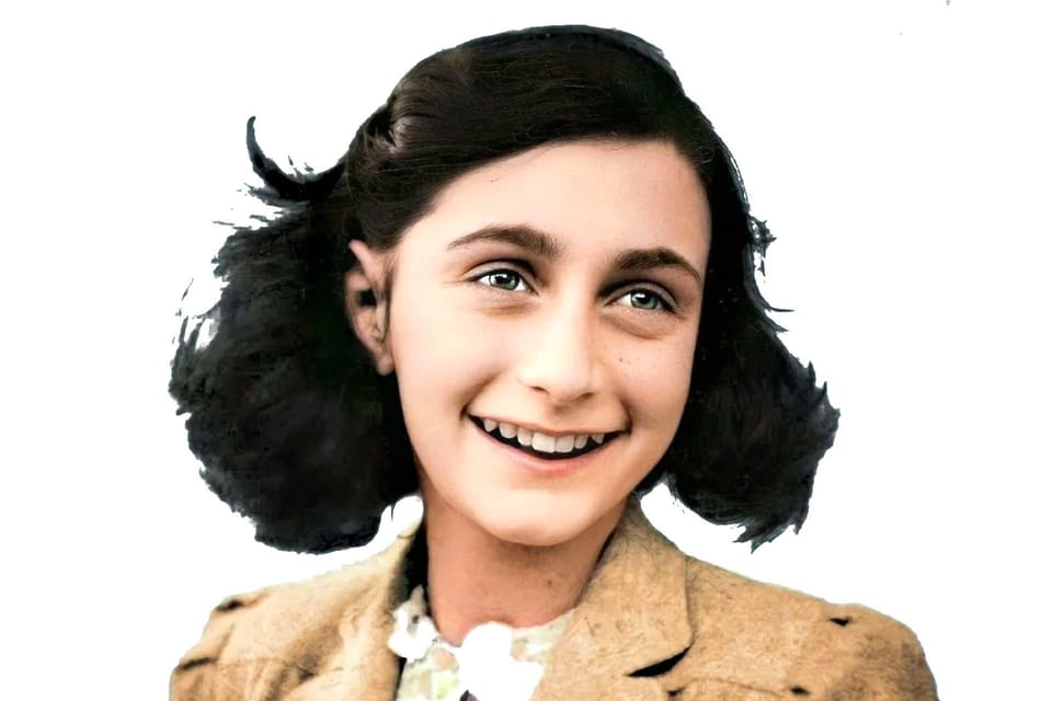 Amsterdam: Anne Frank Guided Small Group Walking Tour - Key things you’ll like most