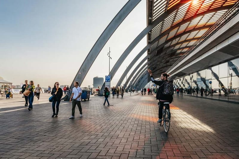Amsterdam: Bike Tour with Optional Cruise in Small-Group - Jordaan: the neighborhood stop that feels like breathing room