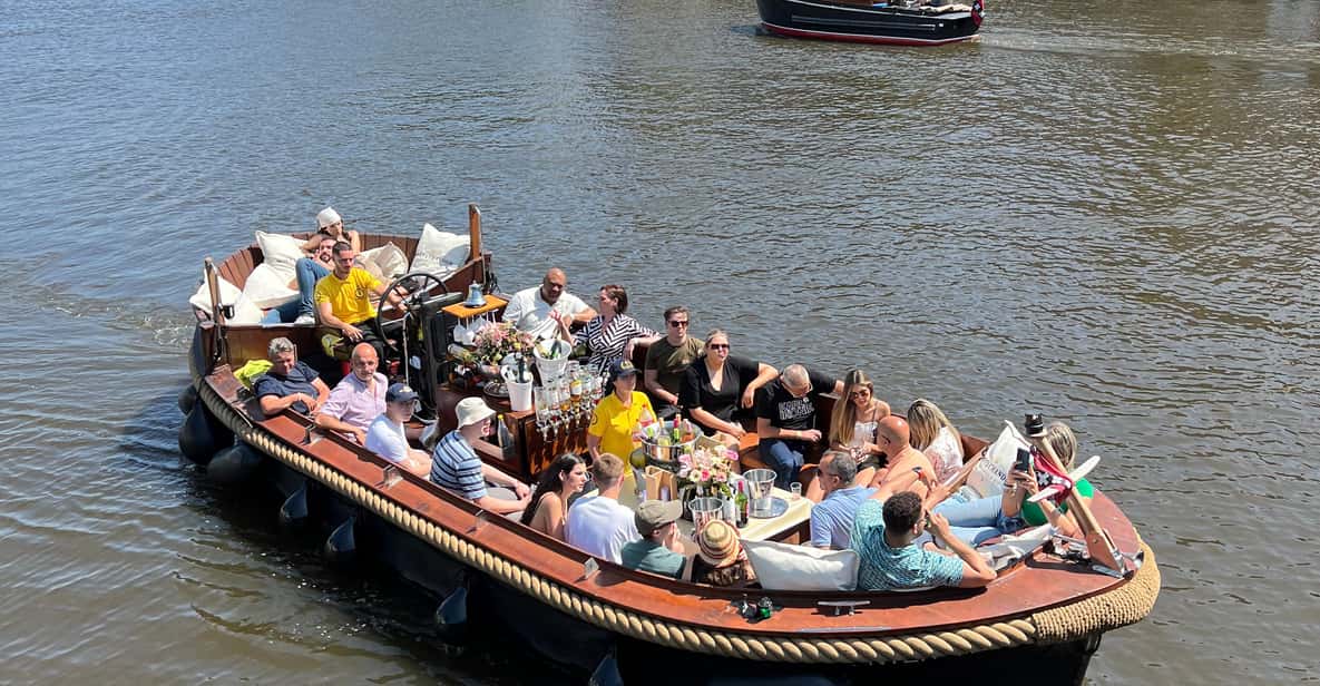 Amsterdam: Boat Tour with Optional Unlimited Drinks - Where You Start: Finding the Enterprise Boat Without Stress