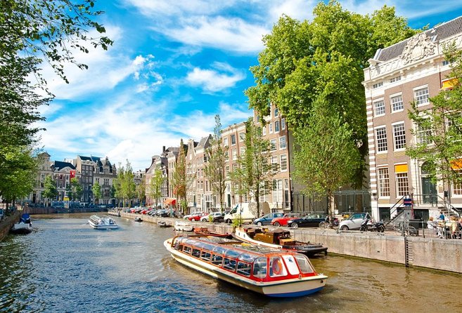 Amsterdam: Canal Booze Cruise with Unlimited Drinks Option - Quick hits before you book