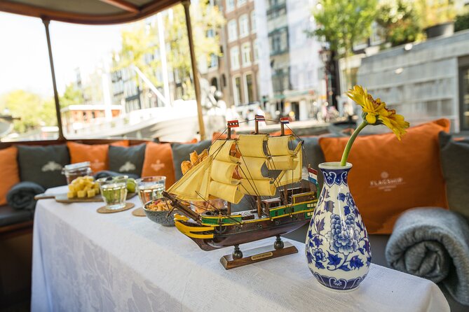 Amsterdam Canal Cruise with Cheese and Wine - Should You Book It? My Practical Take