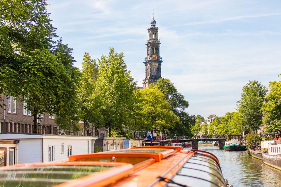 Amsterdam: City Canal Cruise and Heineken Experience - Inside the original brewery: factory tech, copper tanks, and 1988 stories
