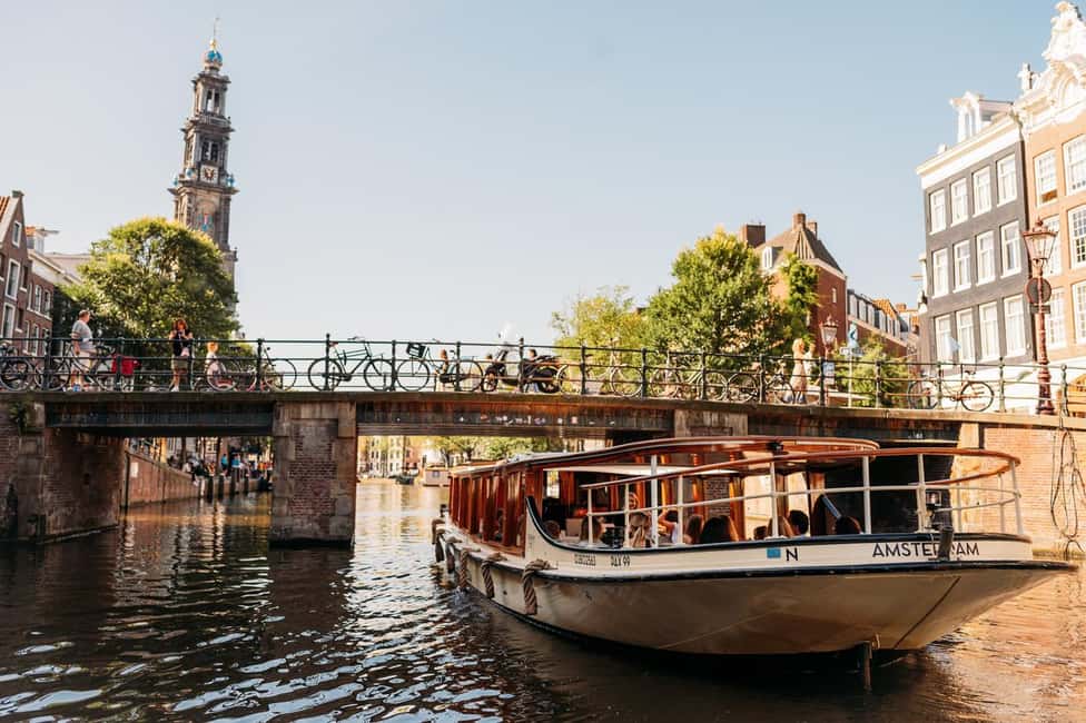 Amsterdam: Classic Boat Cruise with Optional Cheese & Wine - The Scenic Route: What You’ll See at Each Canal Stop