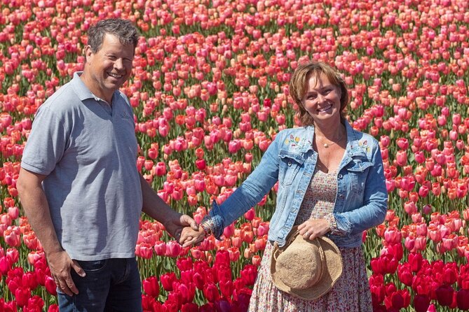 Amsterdam: Day trip to Tulip Farm, Keukenhof + Windmill Cruise - Keukenhof Gardens: Seven Million Bulbs and a Lot of Walking