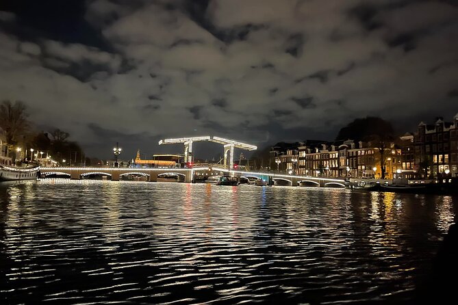 Amsterdam Evening Cosy & Small Cruise & Drinks and Bites - Sunset - Duration and group size: why this feels manageable