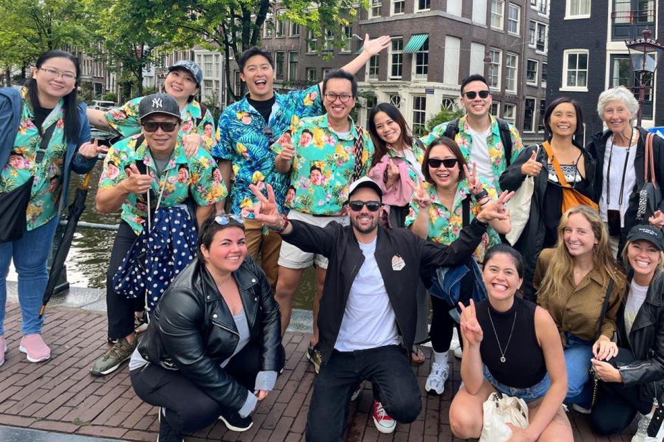 Amsterdam: Food and Culture Walking Tour with Tastings - Begijnhof and the Royal Palace: seeing why these places matter
