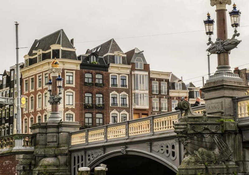 Amsterdam: German Canal Cruise with Unlimited Drinks Option - Unlimited Drinks: When It’s Worth Choosing