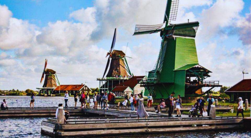 Amsterdam: Giethoorn and Zaanse Schans Windmills Day Tour - The Guide Factor: Ibrahim, Jay, and Rachid Change the Whole Day
