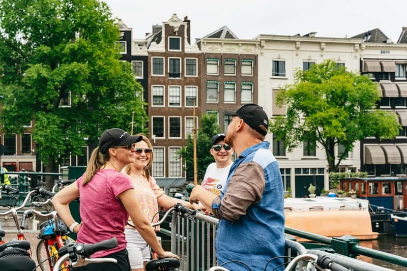Amsterdam: Guided Bike Tour City Centre in EN/DE/FR/ES - Westerkerk, Anne Frank House Area, and the Grachtengordel Feel