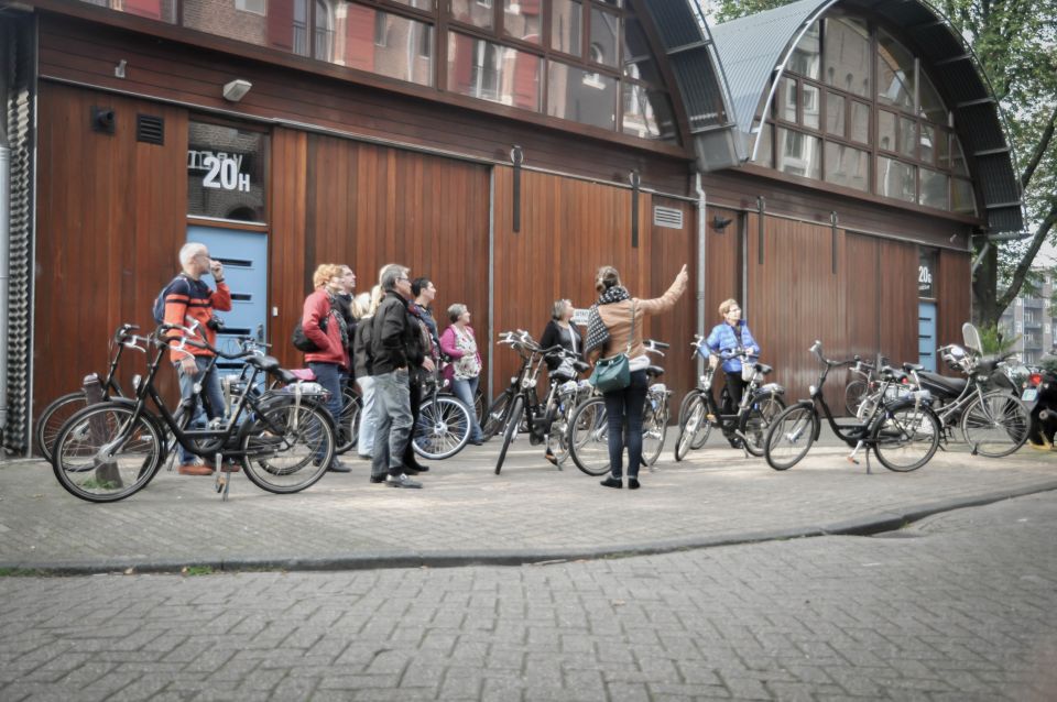 Amsterdam: Guided City Bike Tour in French - Jewish Quarter and the Stories That Make the Streets Meaningful