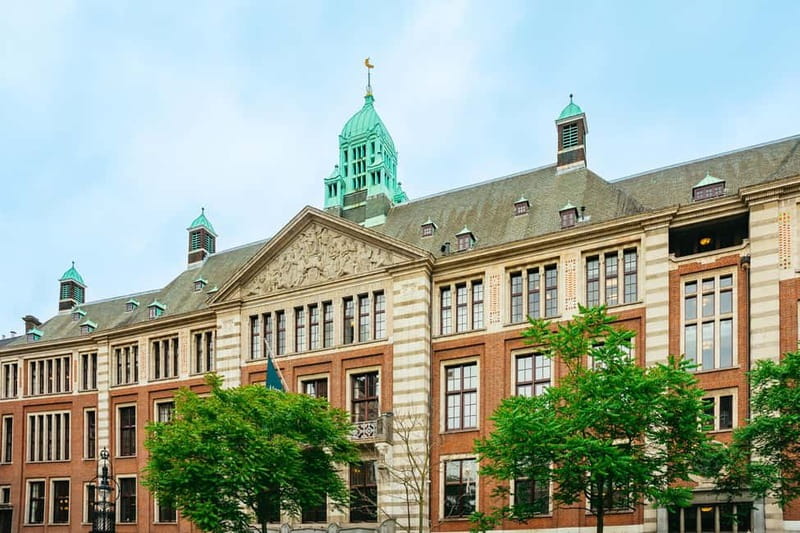 Amsterdam: Guided Cultural Walking Tour - Torensluis Bridge and Multatuli’s Tiny-House Detail