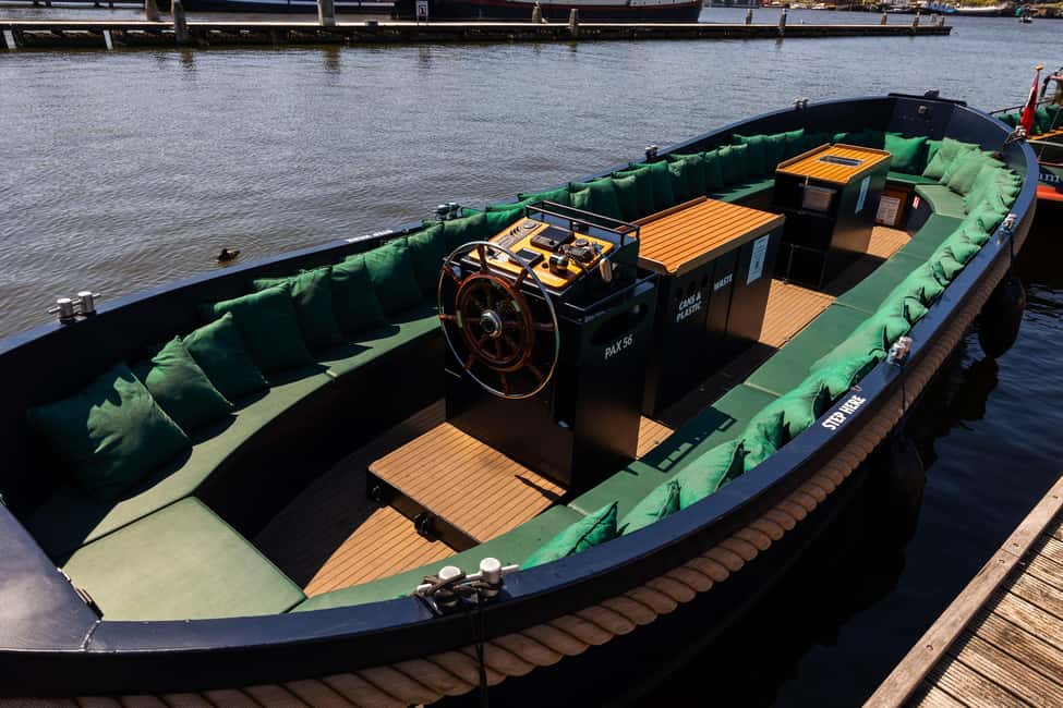 Amsterdam: Guided Open Boat Canal Cruise Including Drink - Small tips so your hour feels smooth