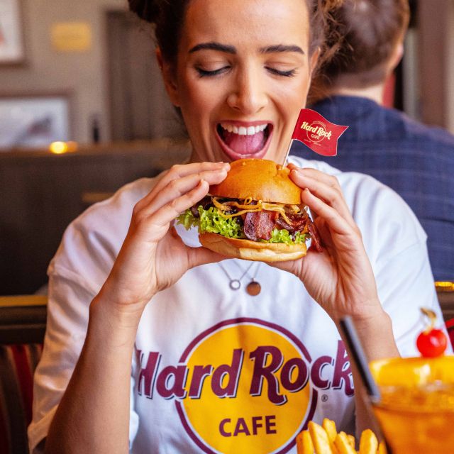 Amsterdam: Hard Rock Cafe Experience - Service Style: Fast Help, Friendly Staff, and the Names People Remember