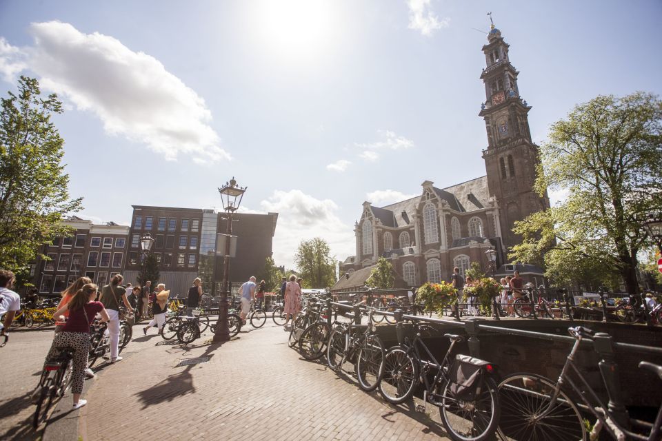 Amsterdam: Hidden Gems & Highlights Guided Bike Tour - Key Things You’ll Notice on This Tour