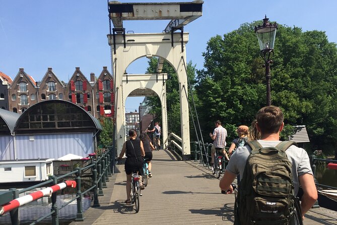 Amsterdam Highlights Bike or E-Bike Tour - Getting Oriented on Amsterdam’s Bike Lanes