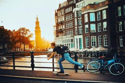 Amsterdam Highlights Walking Tour: Small Group Experience - Small Group Energy: Why the Walk Feels Personal