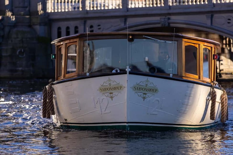 Amsterdam: Luxury Canal Cruise with Optional Snacks & Drinks - Who should book this cruise (and who should skip it)