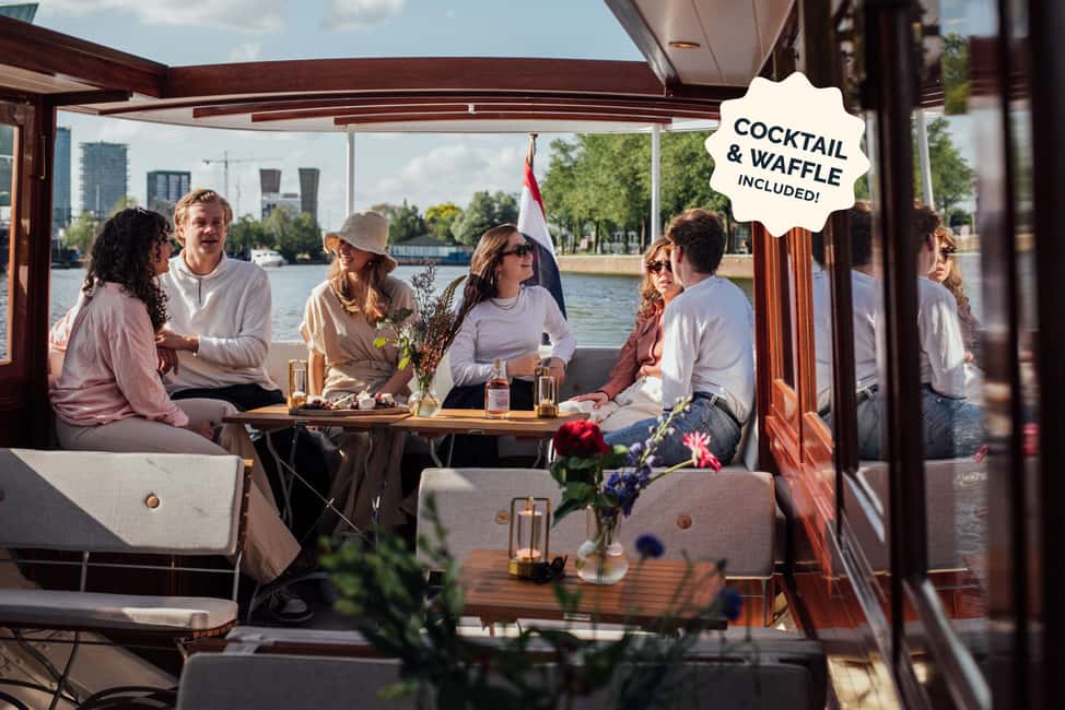 Amsterdam: Luxury Cruise Unlimited Cocktails & Snacks Option - A one-hour canal cruise that keeps the pace right