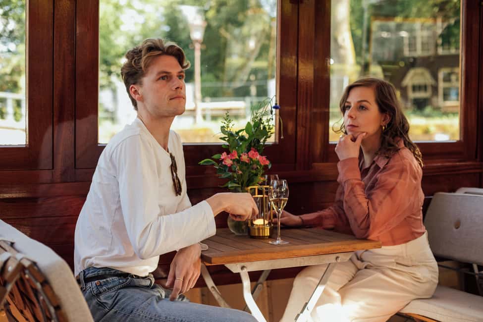 Amsterdam: Luxury Cruise Unlimited Cocktails & Snacks Option - Timing, meeting points, and how to fit it into your day