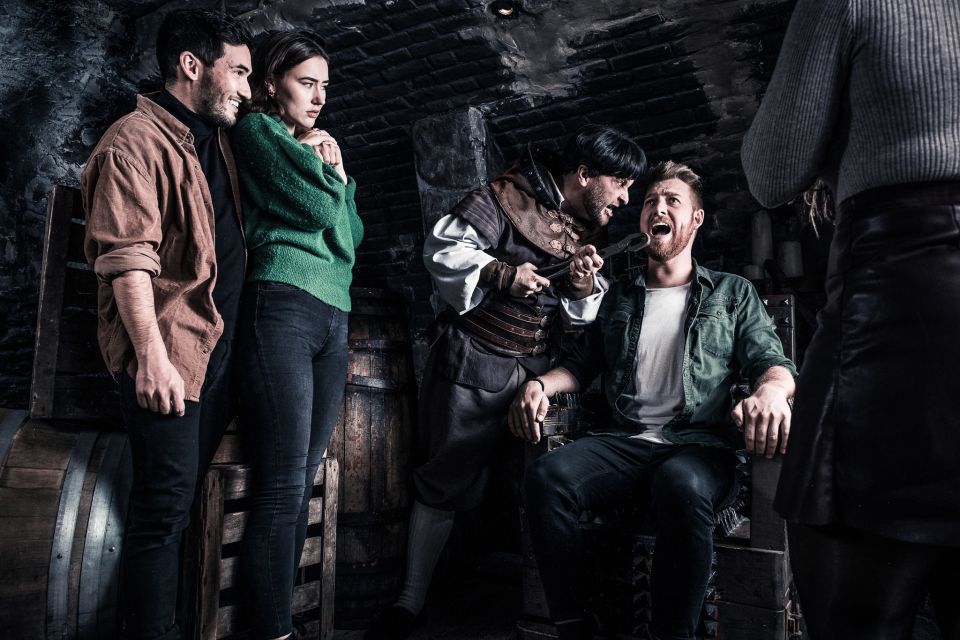 Amsterdam: Madame Tussauds & Amsterdam Dungeon Combo Ticket - What the Amsterdam Dungeon actually is (and how the show pulls you in)