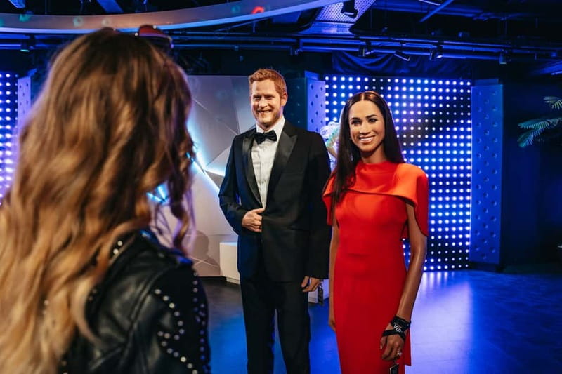 Amsterdam: Madame Tussauds Ticket - TV studio autocue: the closest thing to a live performance