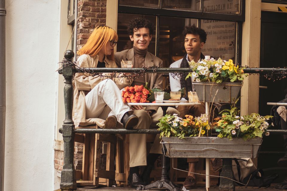 Amsterdam: Private Photoshoot for Couple, Family, or Solo - Value for money: how $60 for up to 2 people stacks up
