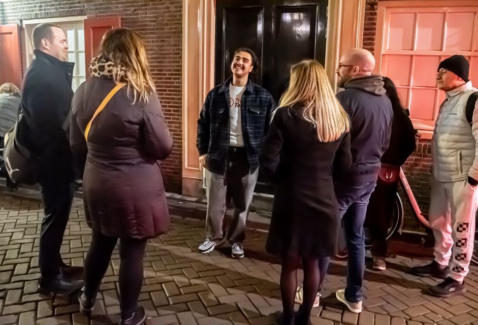 Amsterdam: Red Light District Exclusive Night Tour - Key points before you go