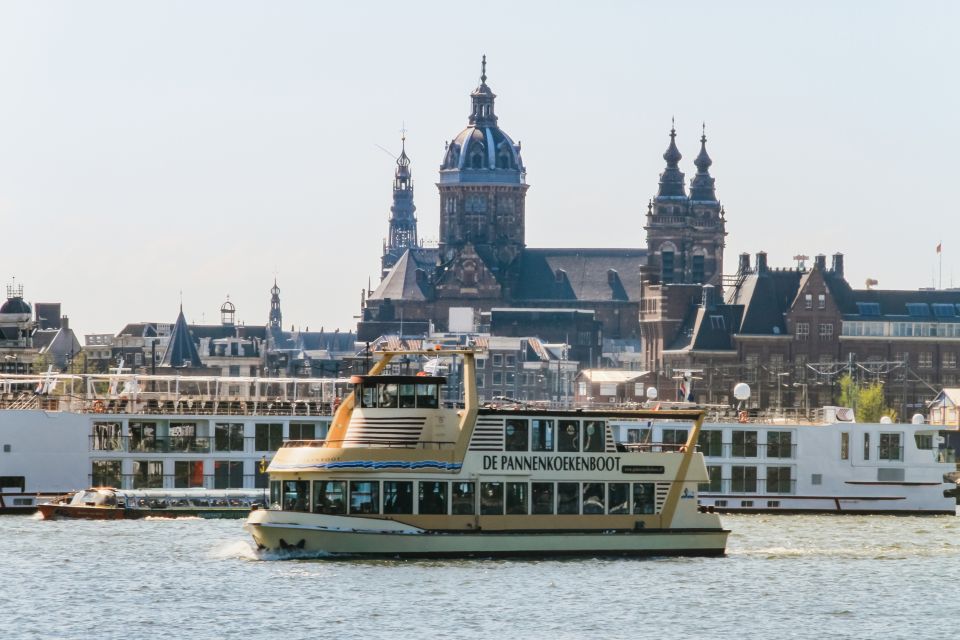 Amsterdam: River Cruise With All-You-Can-Eat Dutch Pancakes - Getting to the Pancake Boat: The Free Ferry Beat