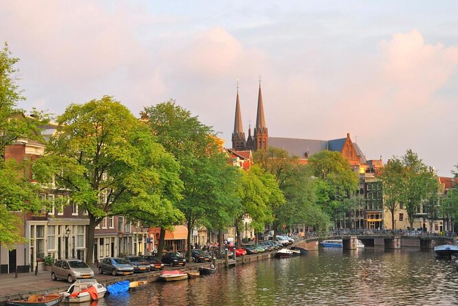 Amsterdam: Saloon Boat Cruise + Unlimited Drinks & Bite option - Key Things to Know Before You Board
