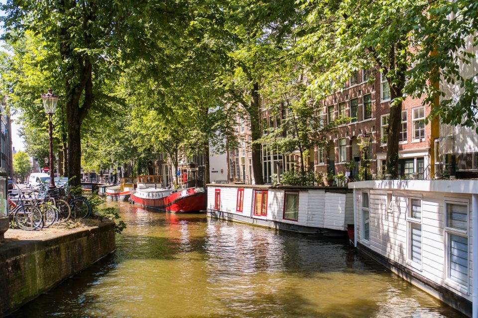 Amsterdam: Semi-Open Canal Boat Cruise - Small annoyances to watch for