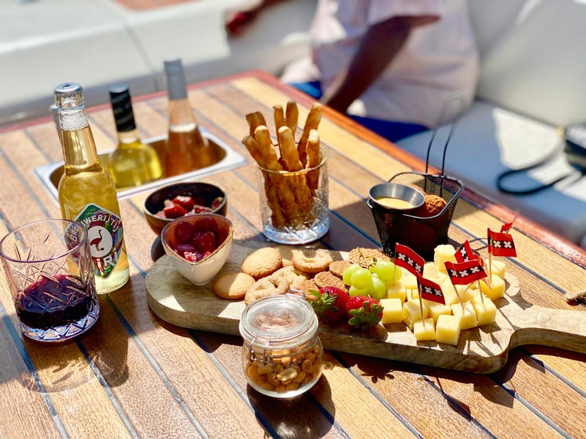 Amsterdam Small Group Canal Cruise inc Snacks/Drinks Winter - The Open-Boat Experience Works Better Than You’d Think