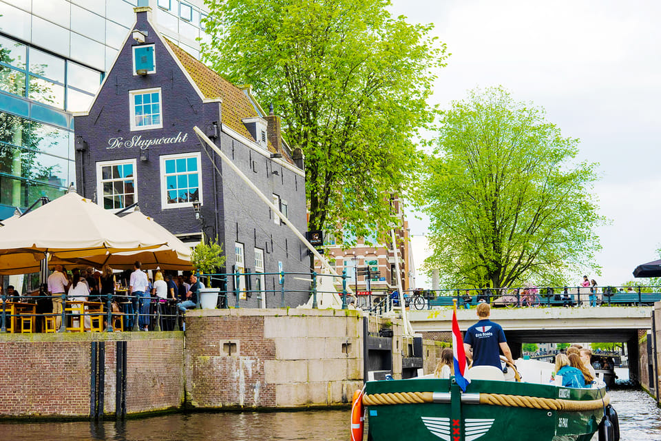 Amsterdam: The Newest Canal Cruise with Drink Option - Weather and comfort: open air is great, but Amsterdam loves surprises