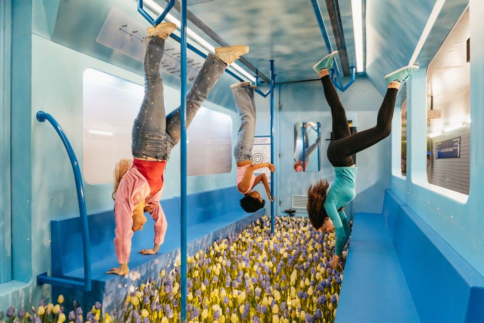 Amsterdam: The Upside Down Museum Entrance Ticket - Your self-guided path through 25 upside-down rooms