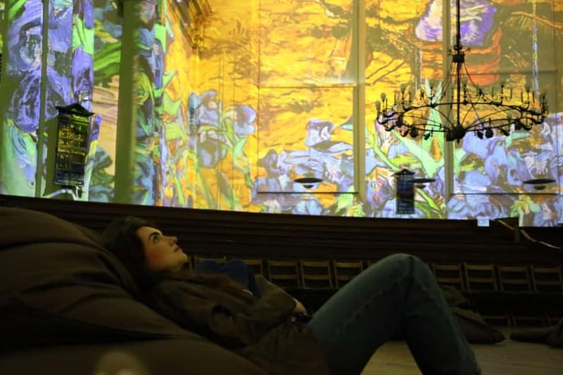 Amsterdam: Van Gogh and Rembrandt Immersive Experience Entry - Practical tips: check-in timing and what’s allowed