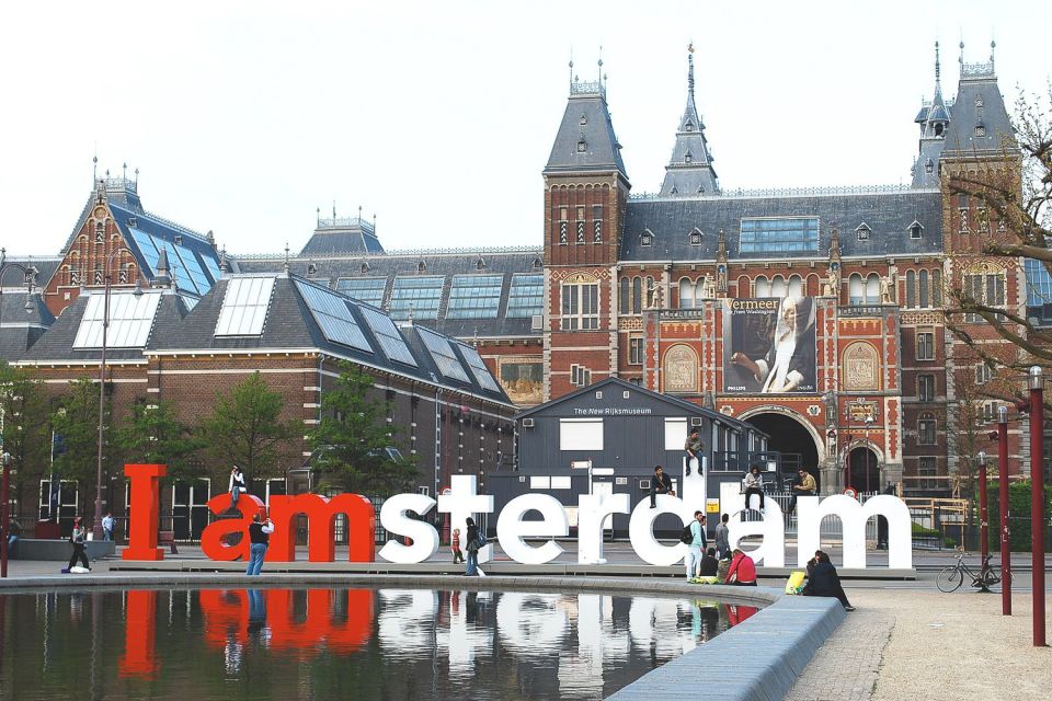 Amsterdam: Van Gogh Museum Masterpieces Tour up to 8 guests - Practical tips that make the experience smoother