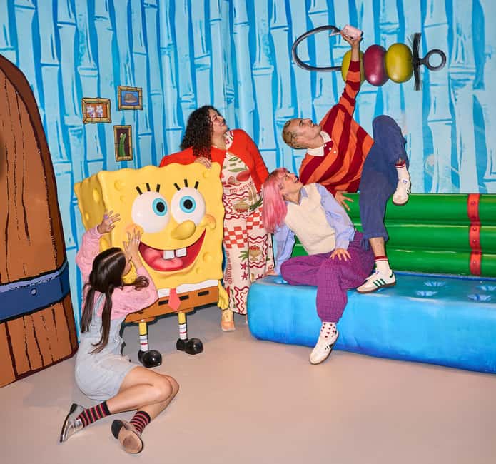 Amsterdam: WONDR Immersive Playground Experience Ticket - From marshmallow pool to giant teddy bears: the zones that keep it fun