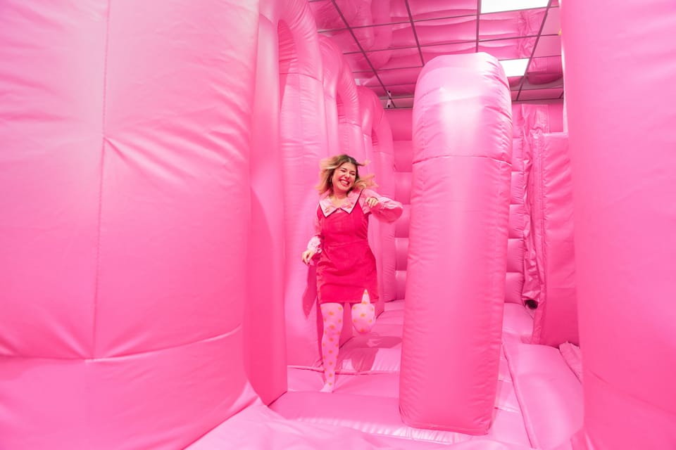 Amsterdam: WONDR Immersive Playground Experience Ticket - Getting the best photos without killing the fun