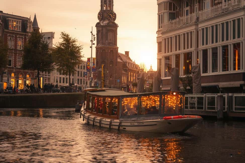 Amsterdam:1.5-Hour Canal Cruise local Guide, Drinks & Snacks - Drinks and Dutch snacks: how it feels in real time