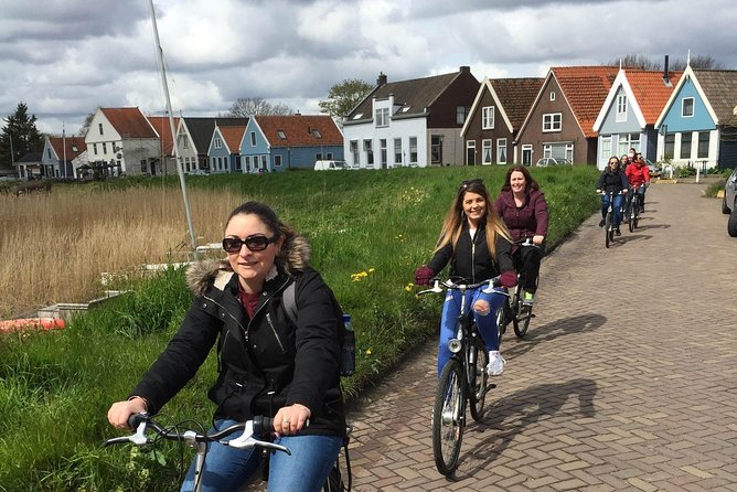 Amsterdam's Countryside Half-Day Bike Tour in Small Group - Ransdorp’s tower: a quick hit of Dutch war history
