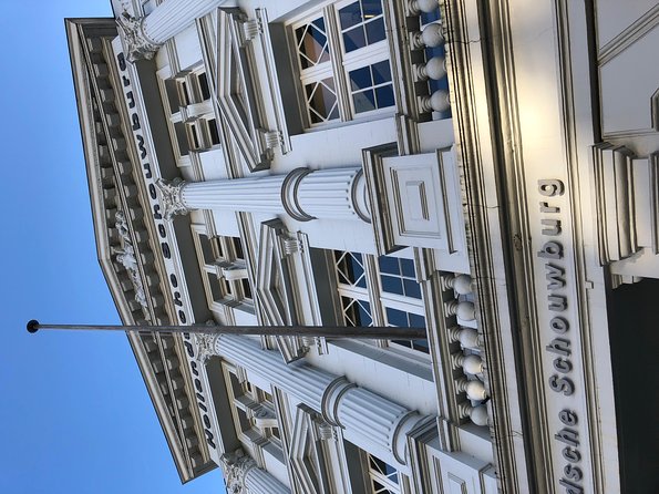 Anne Frank and the Jewish History of Amsterdam Private Tour - Artis Zoo and hiding stories: the war inside the city’s everyday life