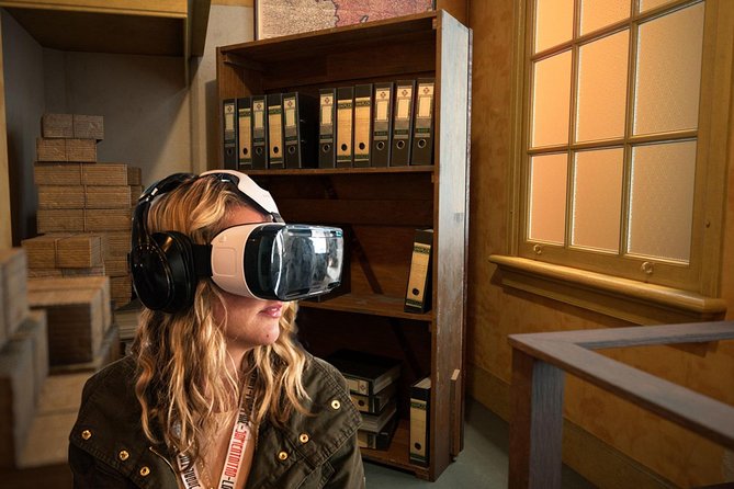 Anne Frank's Last Walk & See Anne Frank House in Virtual Reality - Timing, walking level, and what to wear