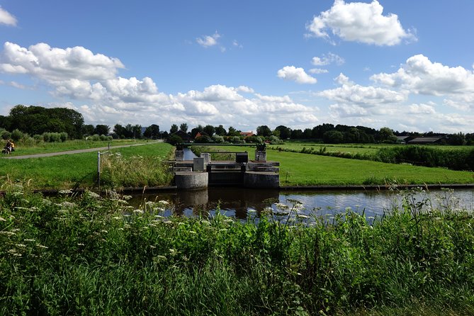 Countryside Bike Tour from Amsterdam: Cheese, Clogs & a Windmill - From Mike’s Bike Tours to the IJ River: how the day gets rolling