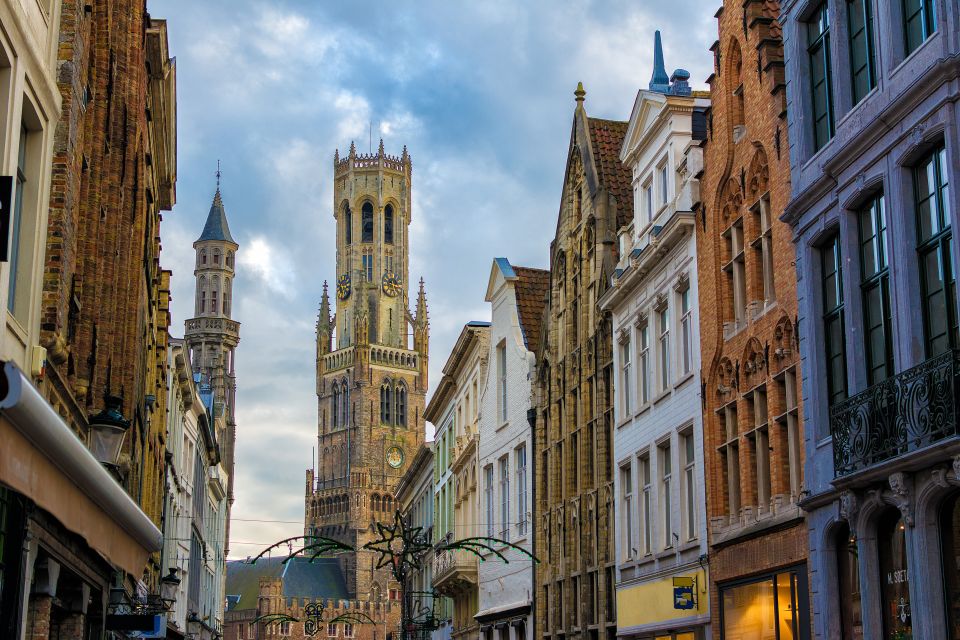 From Amsterdam: Bruges Day Trip in Spanish with Boat Option - Who this Bruges day trip from Amsterdam fits best