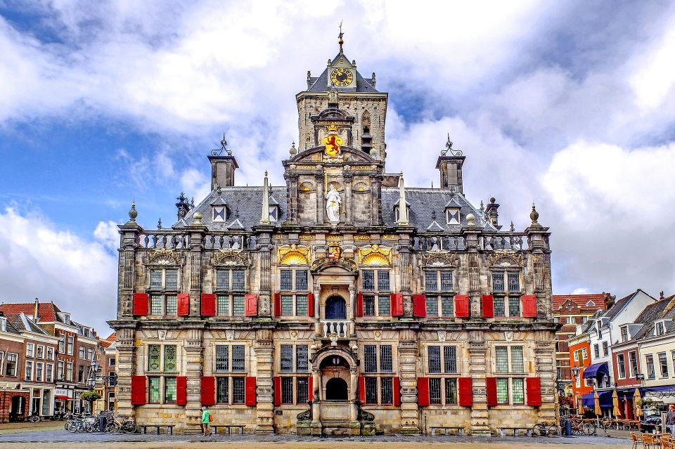 From Amsterdam: Guided Trip to Rotterdam, Delft & The Hague - The Delft Blue factory visit: why this stop feels different than a museum